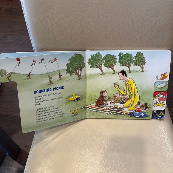 🐥Little Oink | Baby& Toddler Board Book - Picture 5 of 6